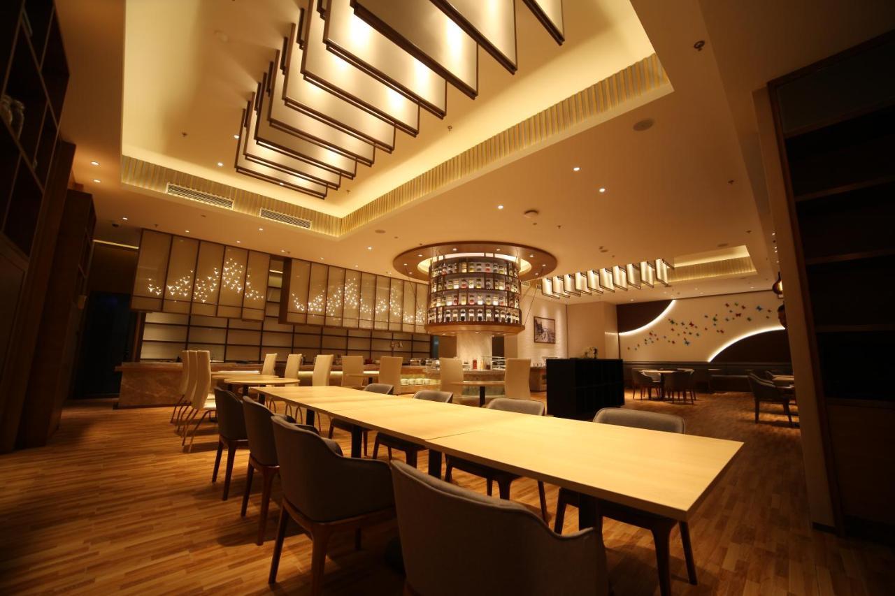 Metropolo Jinjiang Hotels Shanghai Hongqiao National Exhibition Center מראה חיצוני תמונה